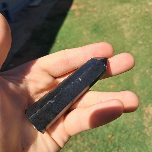 Black Basalt Point 12